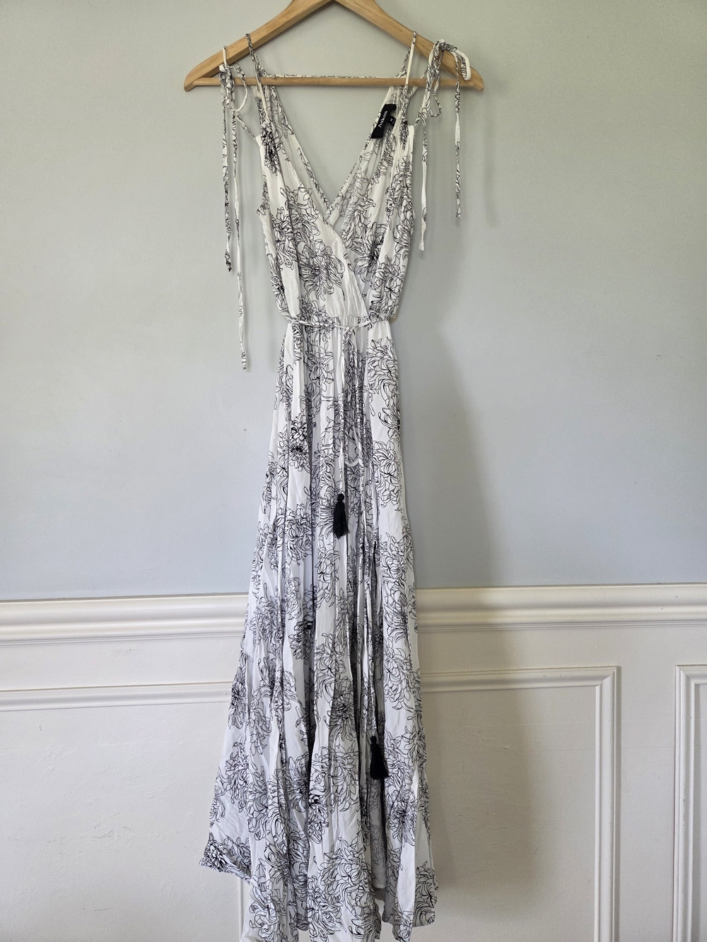 Aakaa White Maxi Dress with Black Floral Print and Tie Straps